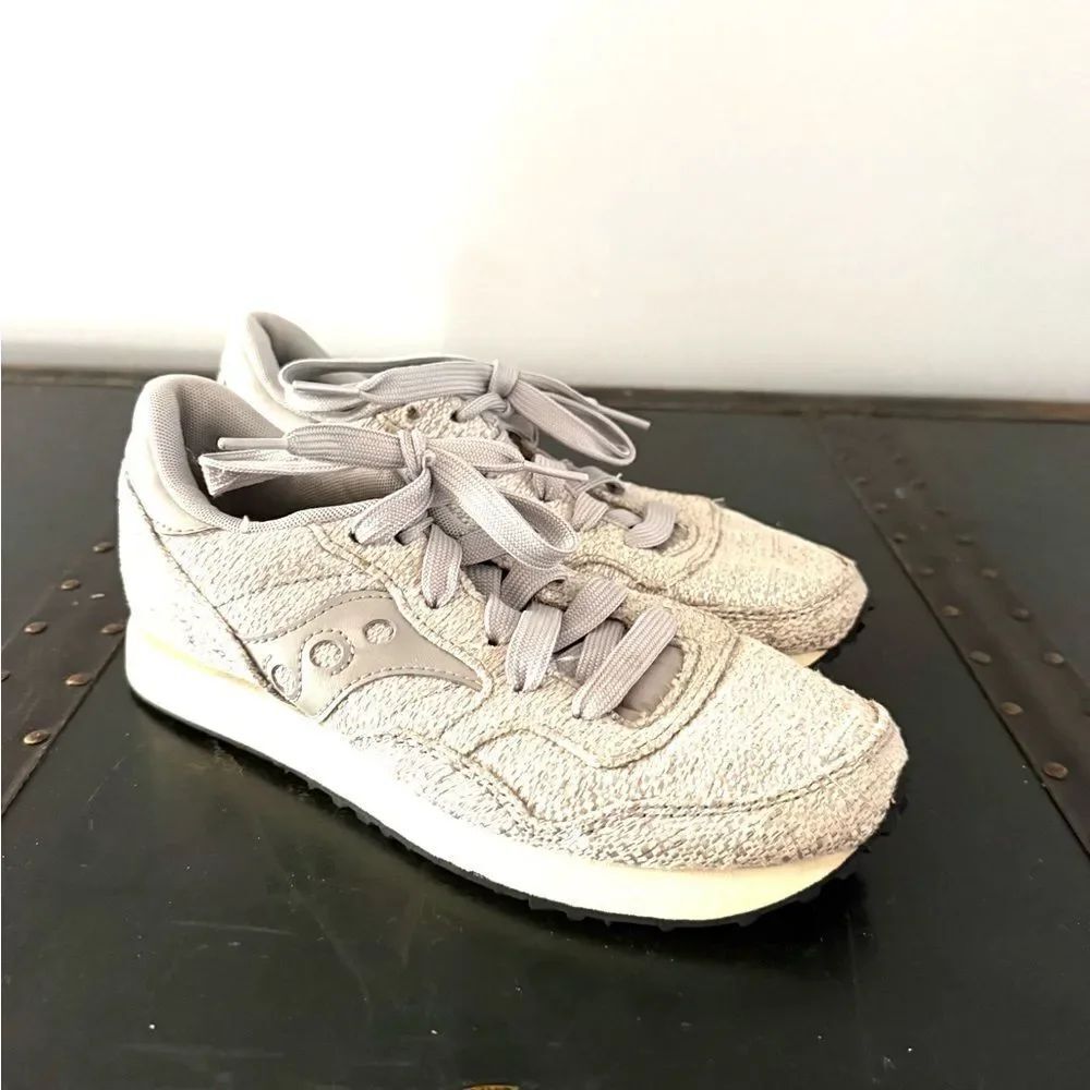Saucony DXN Trainer Women Grey Size 6 US